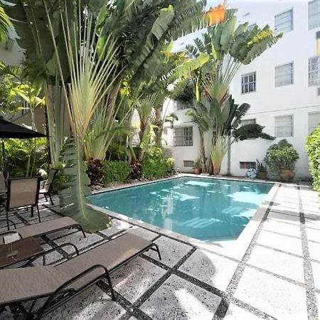 Spacious Private Sobe Studio Apartment Miami Beach Exterior photo